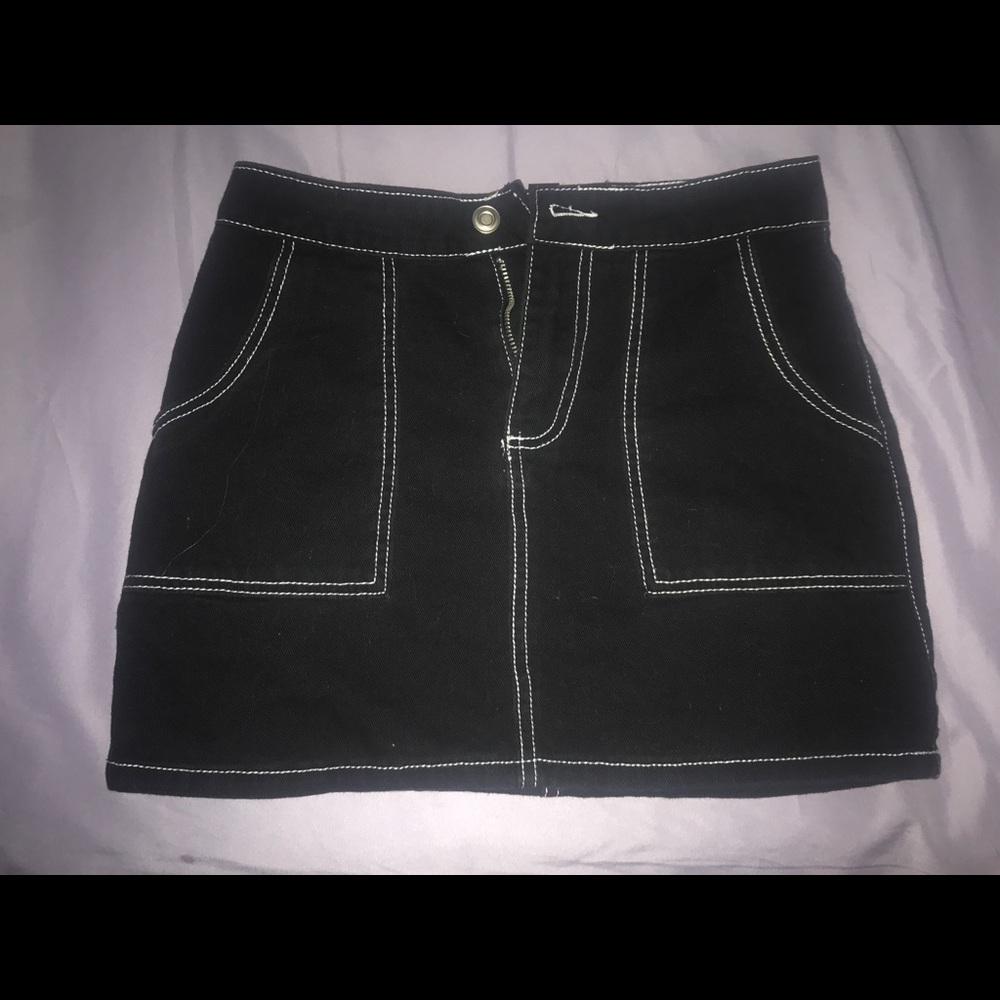 Forever 21 racing skirt !